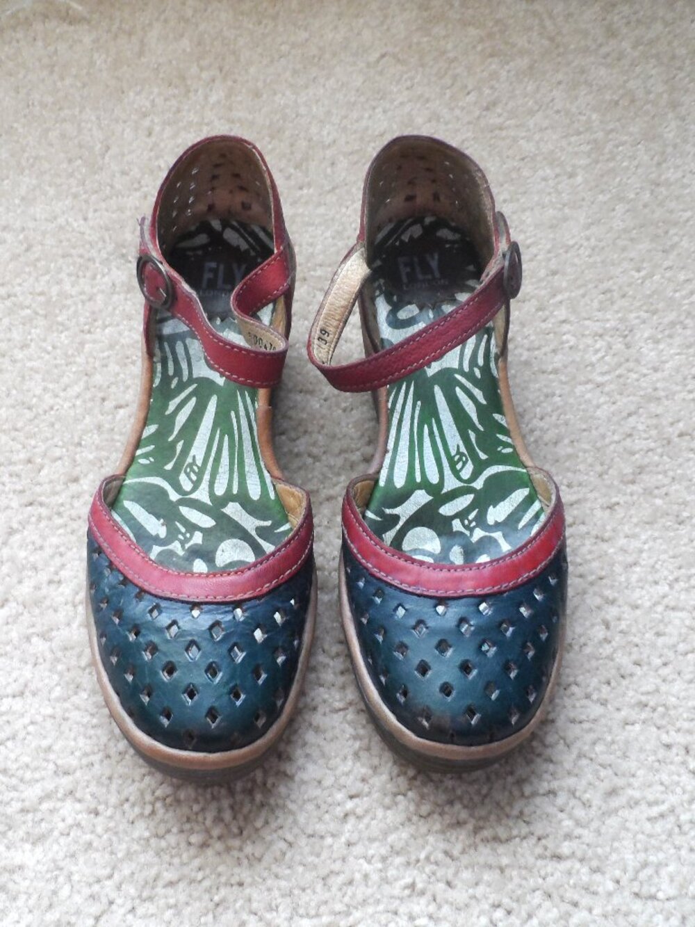 Fly London Wedge Closed Toe Sandal size 8